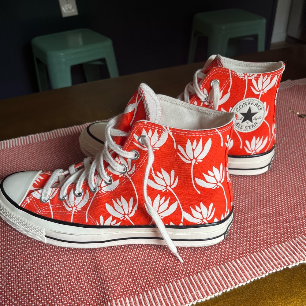 Floral chuck taylor all star high top converse
